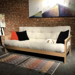 Divano letto in legno massello Kolari