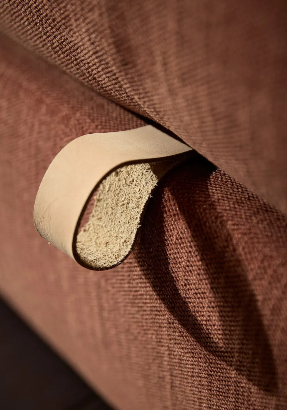 Divano letto matrimoniale con braccioli Cone