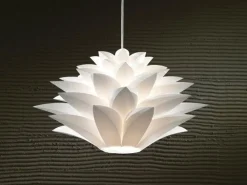 Lampadario a sospensione a forma di fiore Yumiko