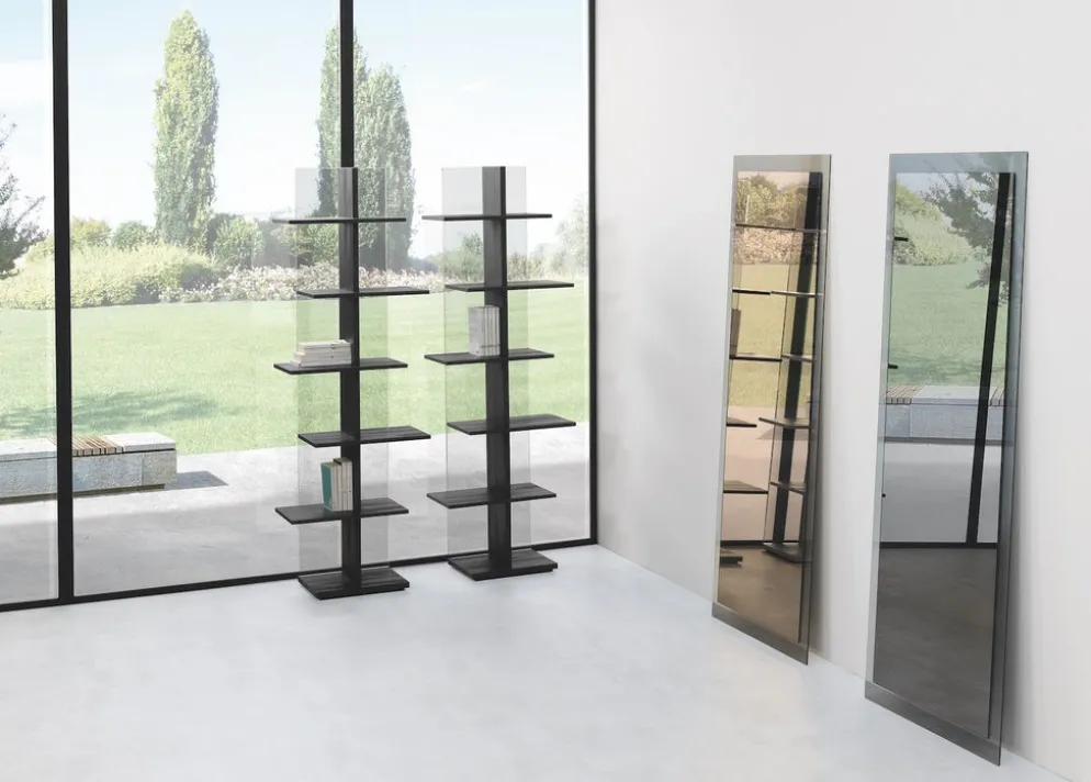 Libreria a colonna in vetro e legno Laddy