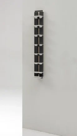 Libreria sospesa a muro in legno Zia Ortensia