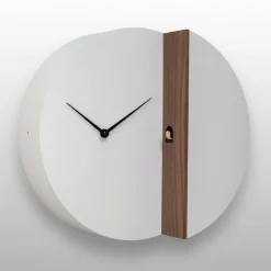 Orologio a cucù da parete moderno Peek-a-koo
