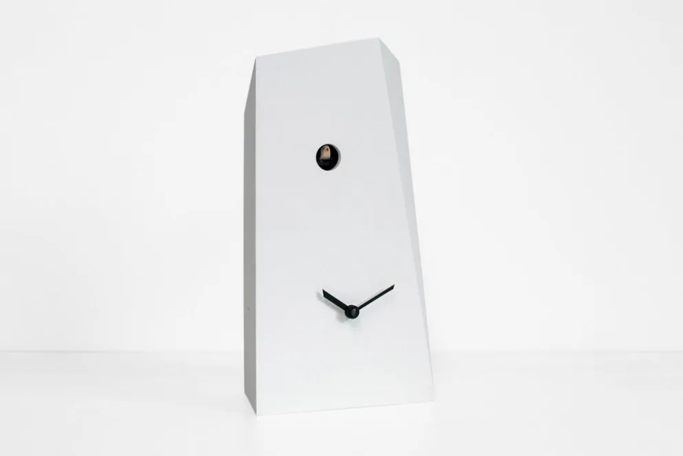 Orologio a cucù moderno Monolith