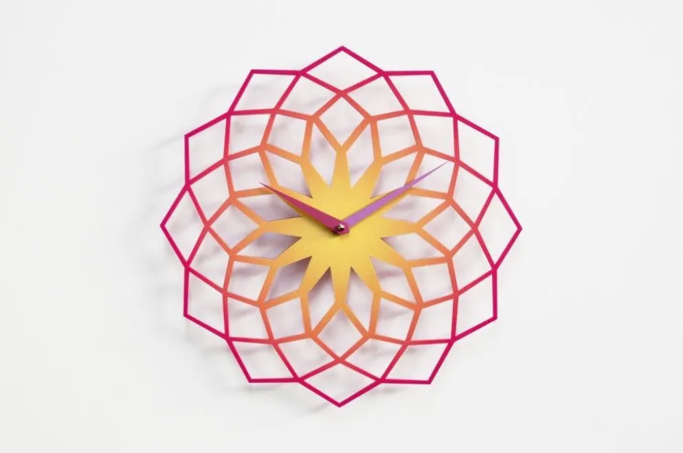 Orologio da muro Skallop in metallo verniciato