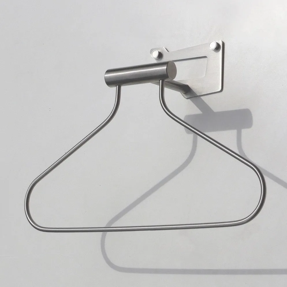 Servomuto design da parete in acciaio Everard N