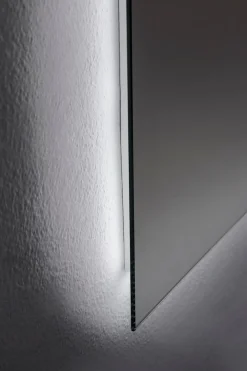 Specchio bagno con retro-illuminazione Filo
