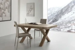 Tavolo allungabile Aras in nobilitato bianco e rovere