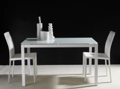 Tavolo allungabile Felix con piano in vetro extra chiaro