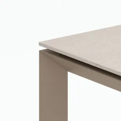 Tavolo allungabile in ceramica Korven