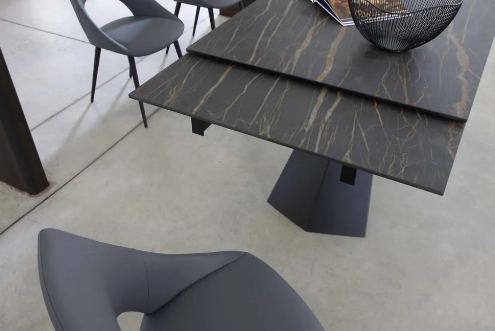 Tavolo da pranzo allungabile Kenton Ceramico Plus