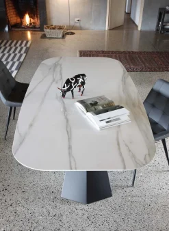 Tavolo da pranzo Kenton Ellittico