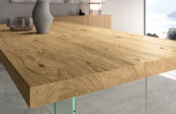 Tavolo in legno massello Aeris