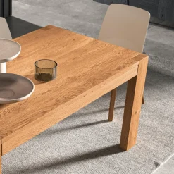 Tavolo in legno massello allungabile Selvan